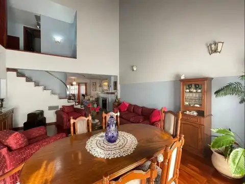 Venta CASAS VILLA DEVOTO 3 dormitorios