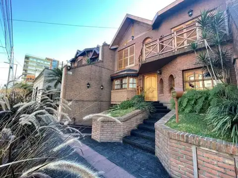 Venta CASAS VILLA DEVOTO 3 dormitorios