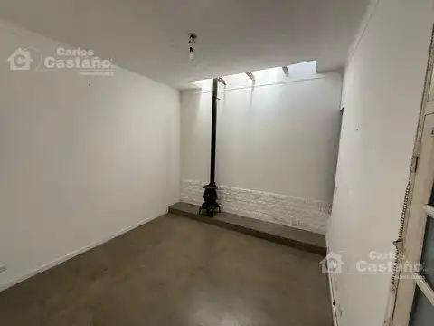 Depto Tipo Casa en Venta de 3 ambientes