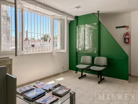 Oficina en Venta en Acassuso Vias  /  Libertador, USD 1.000.000