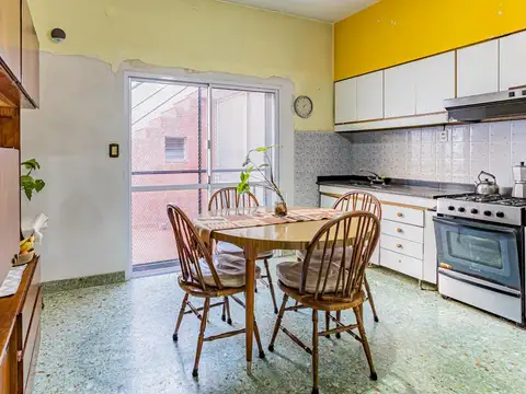 Depto Tipo Casa en Venta en Lanus Oeste, USD 115.000