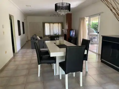 Casa en Alquiler en Boca Raton, $ 1.250.000