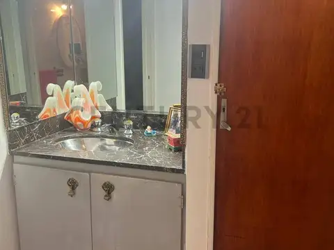 Lisandro de la Torre 1200, Piso 0