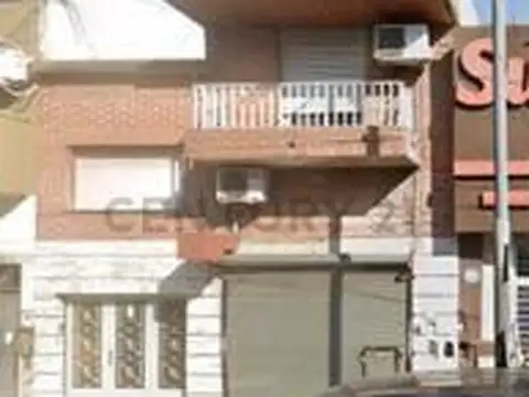 Lisandro de la Torre 1200, Piso 0