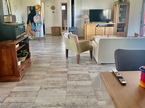 Casa en Venta en Lujan, USD 98.000