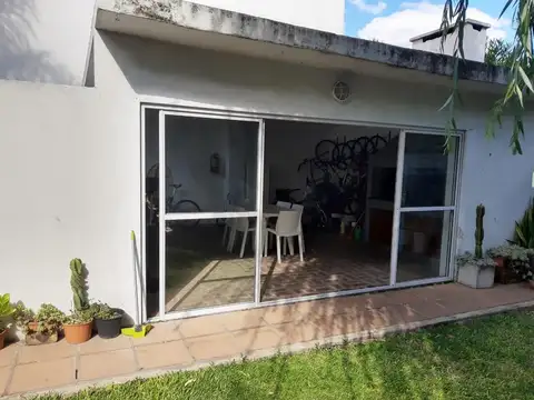 Depto Tipo Casa en Venta al Oeste
