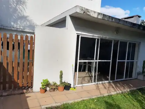 Depto Tipo Casa en Venta 9 años