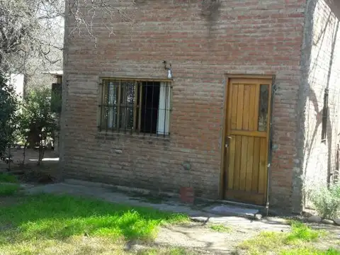 Casa en Venta con 4 cocheras