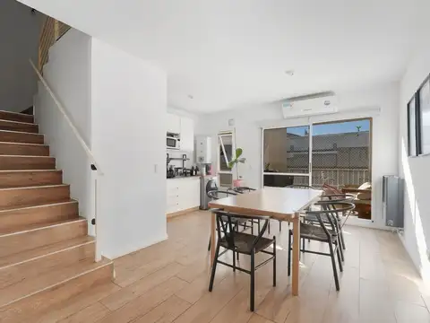 Venta DUPLEX 4 amb con COCHERA - Parque Patricios