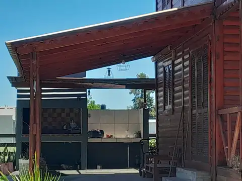 Casa 6 ambientes con 1 baño