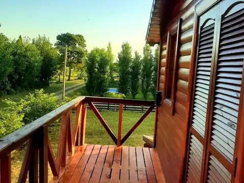 EXCLUSIVA CABAÑA A LA VENTA EN BARRIO CERRADO LOS NOGALES CAYASTA SANTA FE