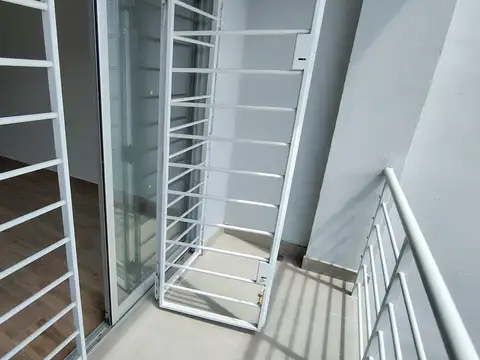 Depto Tipo Casa en Venta al Oeste