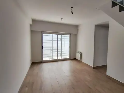 PH 3 AMB. A ESTRENAR CFRENTE C/BALCON Y TERRAZA C/ PARRILLA