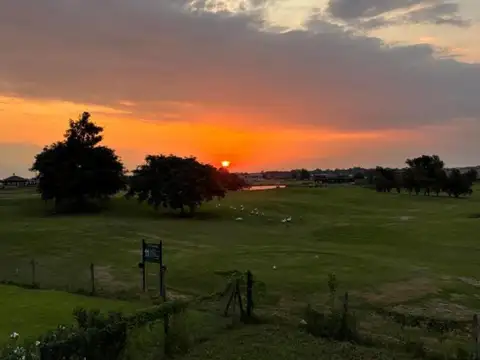 Casa en Alquiler de 3 dormitorios