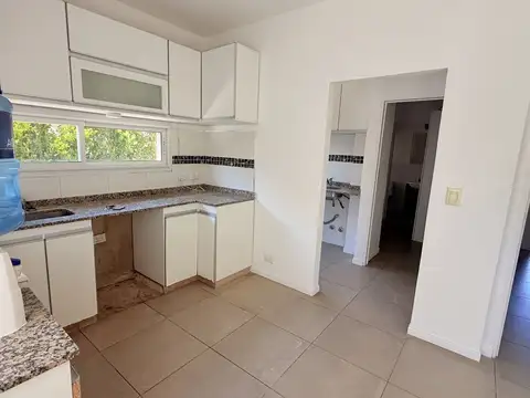 CASA EN VENTA EN SAN ALFONSO - PILAR DEL ESTE