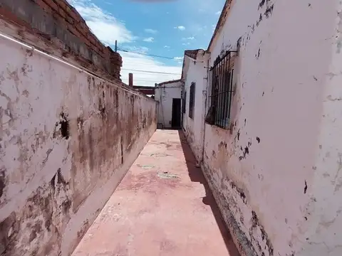 CASA 3 DORMITORIOS VENTA B° FERROVIARIO