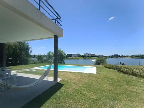 Casa en Venta en San Sebastian, USD 319.000