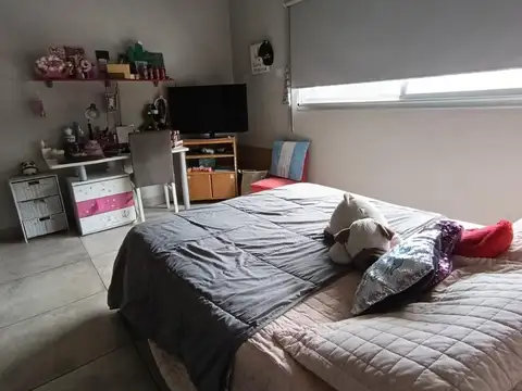 Icríeble casa en venta Barrio Privado Santina Norte Valle Escondido