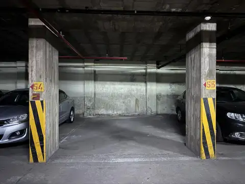 VENTA AMPLIA COCHERA CENTRO 19 MTS CENTRO