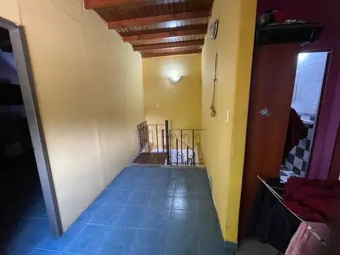 Depto Tipo Casa 4 ambientes con 1 baño