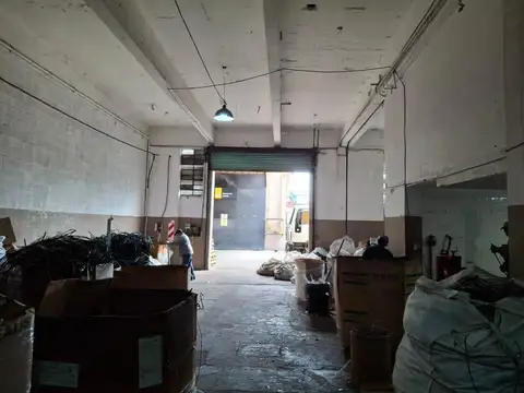 Depósito de 354 m2 cubiertos - Jose León Suarez