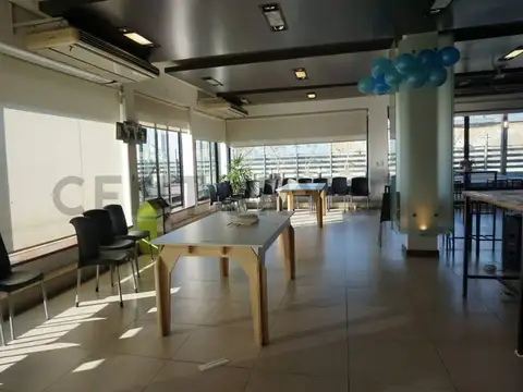 Defensa 100 100, Piso 0