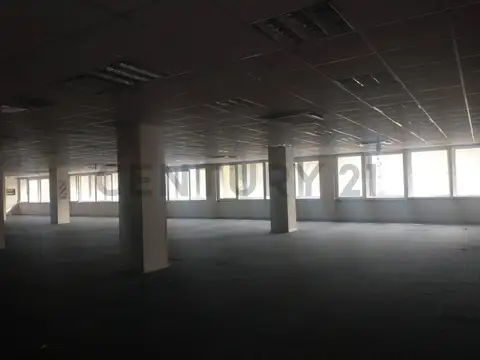 Defensa 100 100, Piso 0