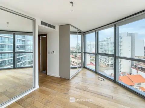 Departamento en Alquiler con 1 cocheras