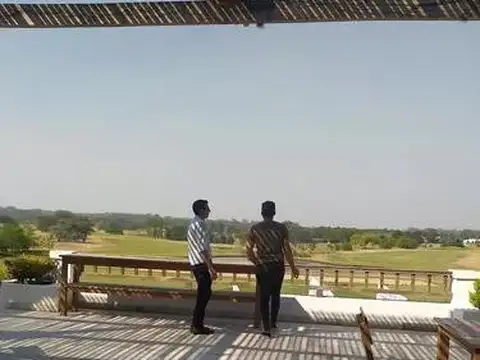 Everlinks Golf &amp; Country Club