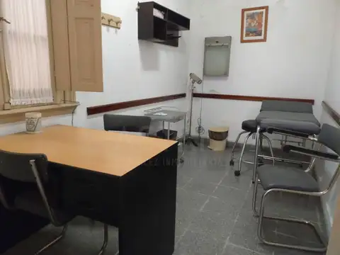 Oficina en Alquiler al Norte