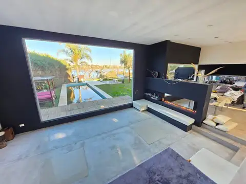 Casa 5 ambientes con 3 baños