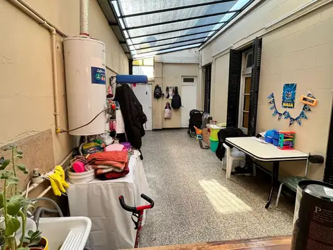 Depto Tipo Casa en Venta 80 años