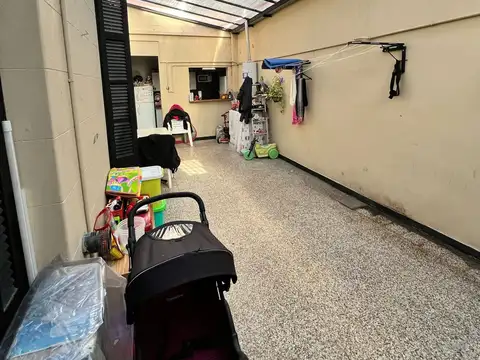 Depto Tipo Casa en Venta en Flores, USD 84.900