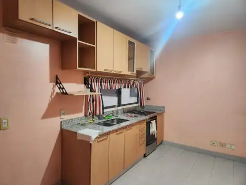 Departamento 3 ambientes con 2 baños