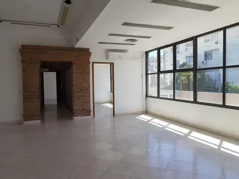 Edificio Comercial - San Telmo