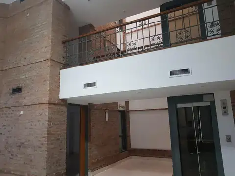 Edificio Comercial - San Telmo