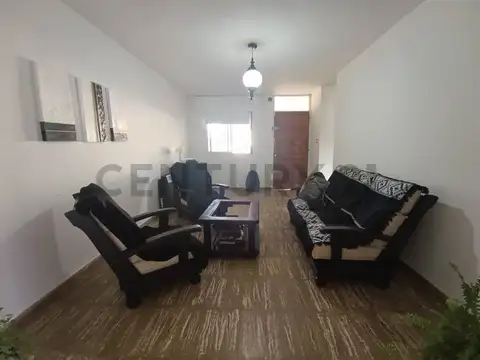 Llancaquen 8500, Piso 0