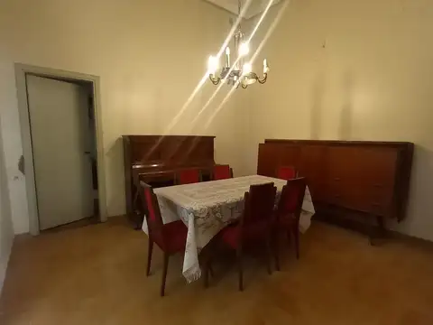 Depto Tipo Casa en Venta 56 años