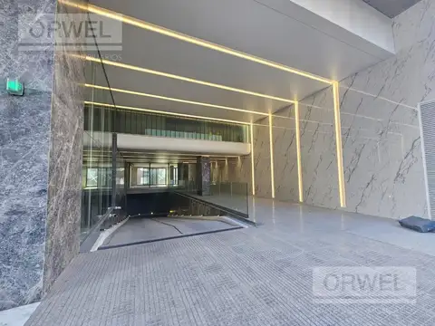 Oficina en VENTA en DOME Business Plaza Lista para Ingresar 