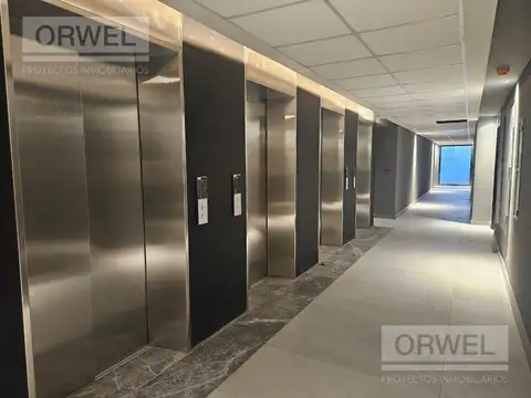 Oficina en Venta con 1 cochera