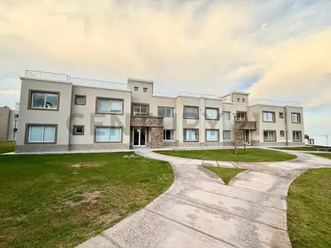 Century21 López ofrece a la venta Departamento en Barrio Dalvian