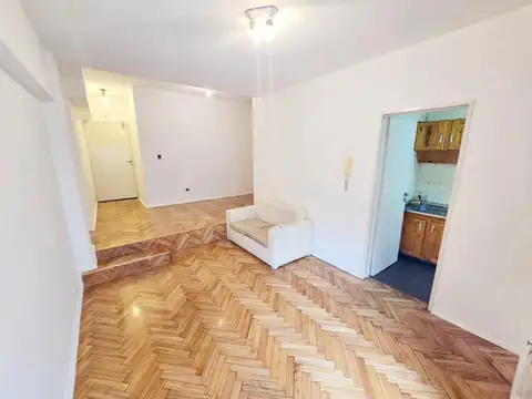 Fray  Justo S. de ORO al 2700