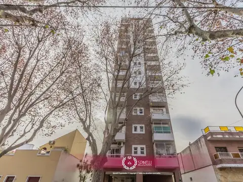 Departamento en Alquiler con 1 cocheras