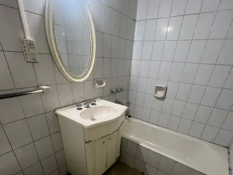 PH DE 3 AMBIENTES CON PATIO ¡EXC. UBICACIÓN!