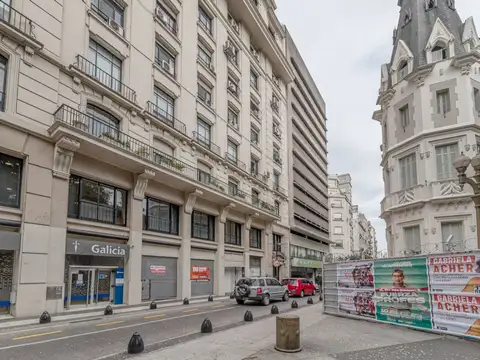 Marcelo T de Alvear 600