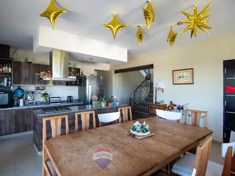 VENTA CASA TERRAZAS DE VILLA ALLENDE 4 DORM