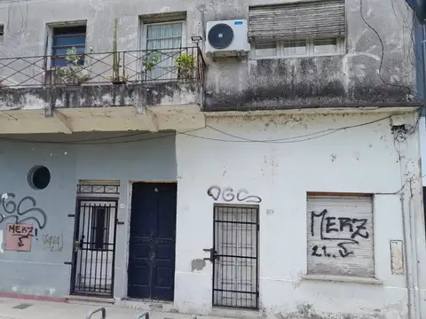 Pje. Bustamante Local, departamento y vivienda