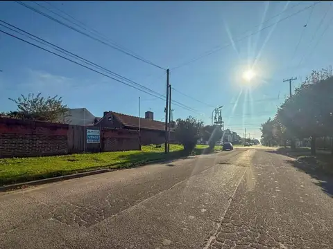 Terreno en Venta, FOS 140