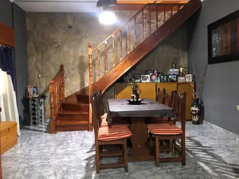 Casa en Venta en Valentin Alsina, USD 200.000