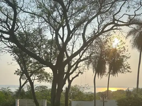 Casa en Alquiler de 3 dormitorios